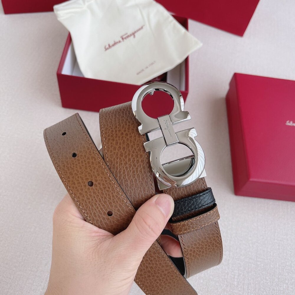 Salvatore Ferragamo Gancini Reversible High-Quality Belt - Picture 6 of 6